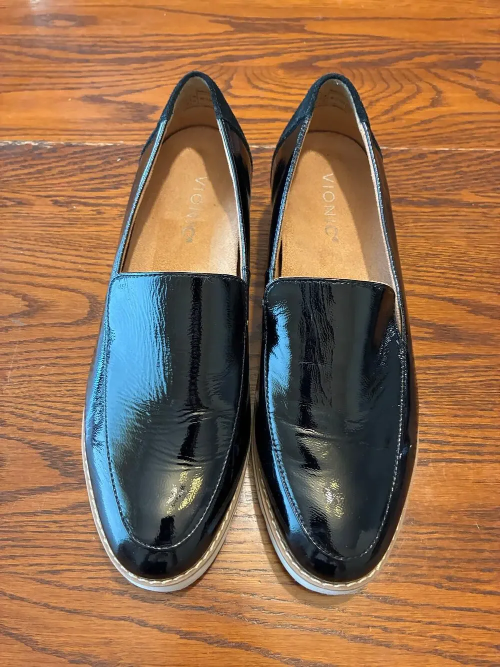Vionic Kensley Patent Leather Slip-On Lug Sole Platform Loafers Black Size 8.5